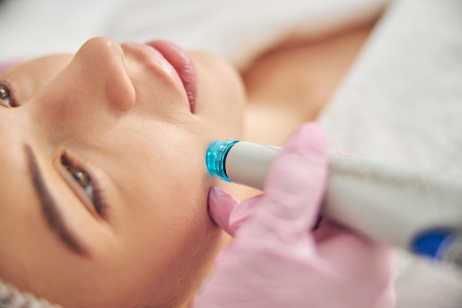 HydrO2Facial at SkinVitál Clinic